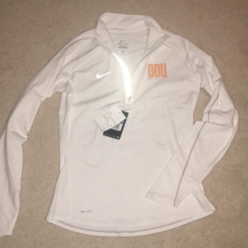 BRAND NEW Women’s Nike Dri-Fit Half-Zip White